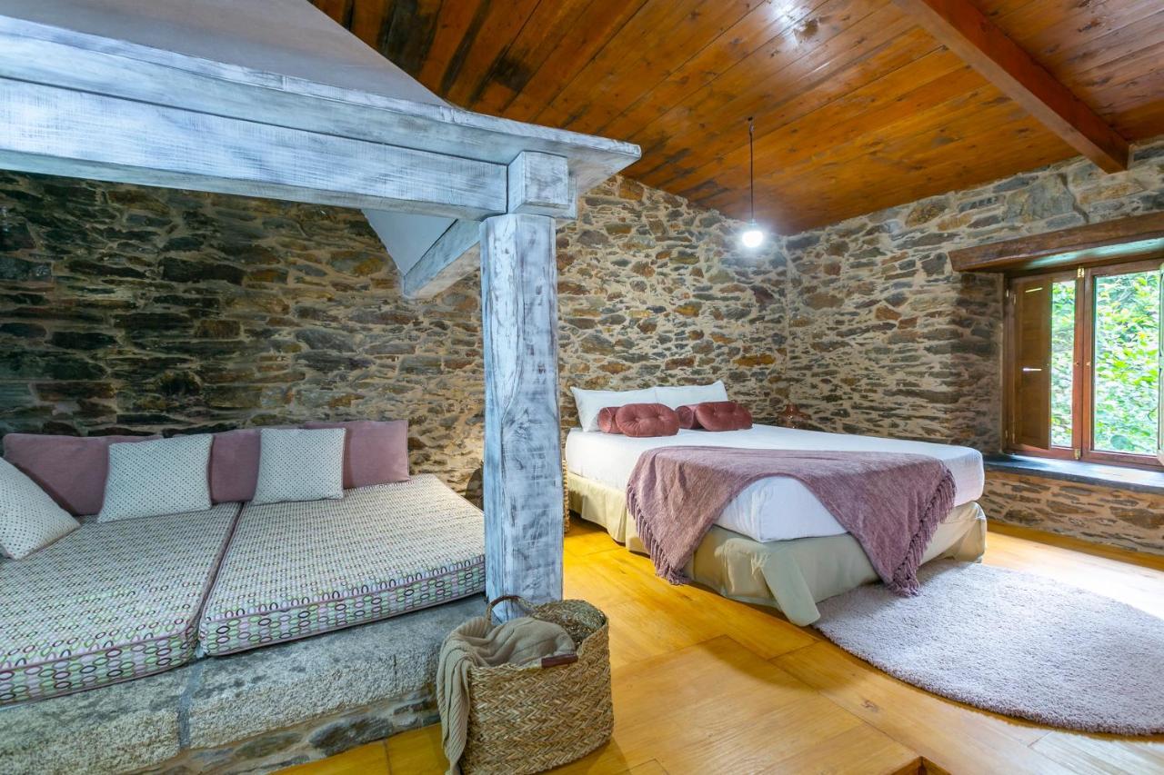 Casas Del Molino - Muinos Do Mainzoso Turismo Rural Paderne Εξωτερικό φωτογραφία